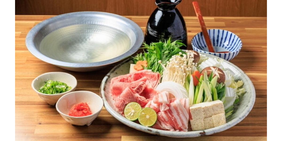 メス牛黒毛和牛もち豚の相盛鍋